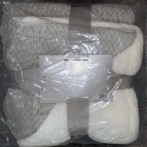 Limited Edition Ulta Plush Throw